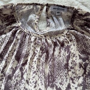 Area Stars XS Neutral Snakeskin Print Blouse